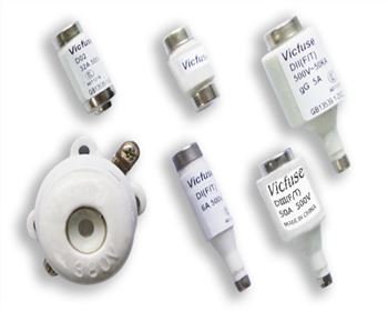 熔斷器的熔斷過程是怎樣一個變化？